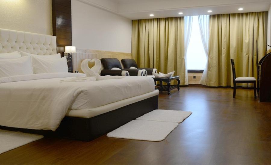 שימלה Hotel Dhroov By Mystical Views מראה חיצוני תמונה