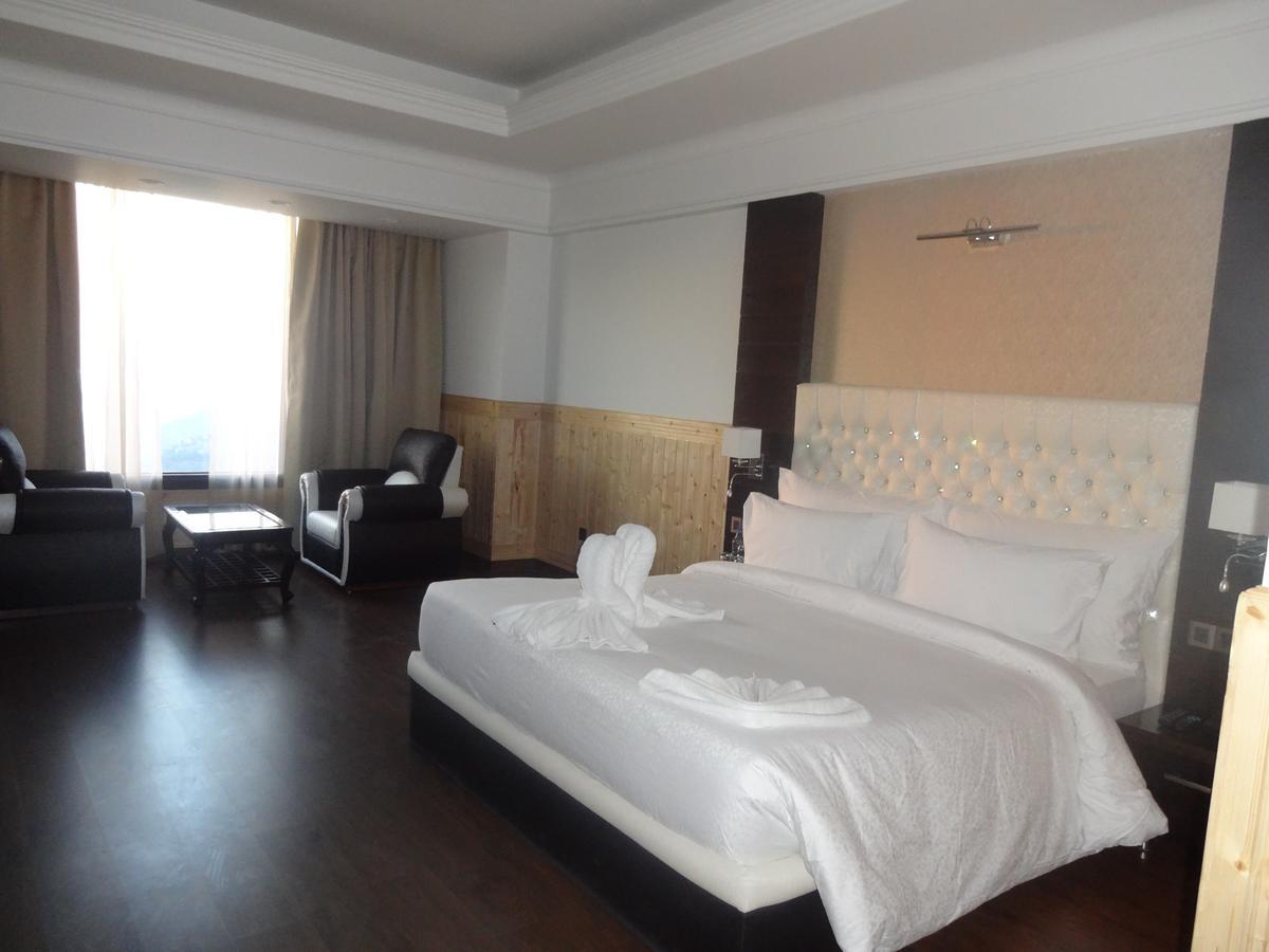 שימלה Hotel Dhroov By Mystical Views מראה חיצוני תמונה