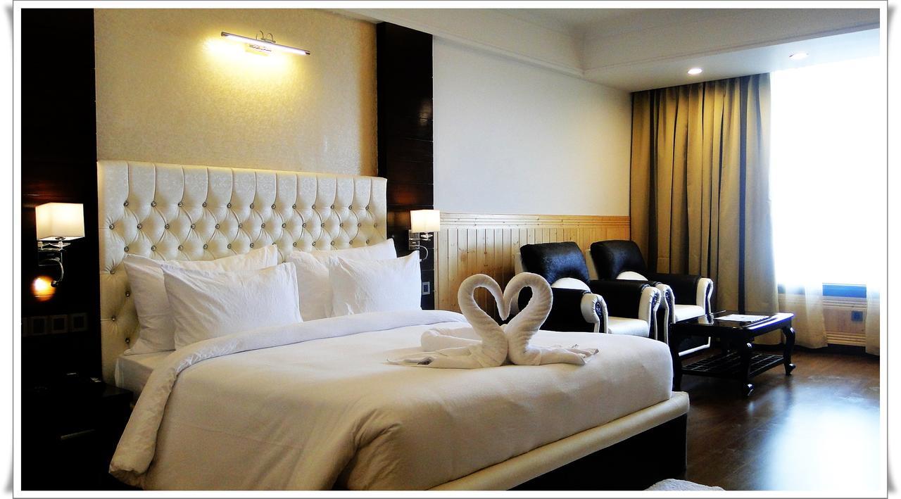 שימלה Hotel Dhroov By Mystical Views מראה חיצוני תמונה